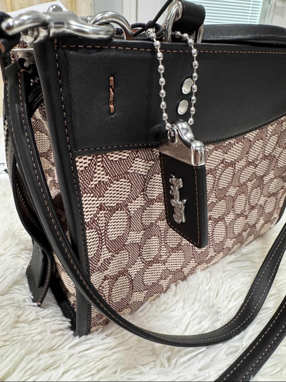 Coach Brown Signature Rogue 25 - Picture 9 of 9